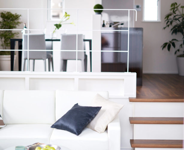 ZERO-CUBE STEP FLOOR