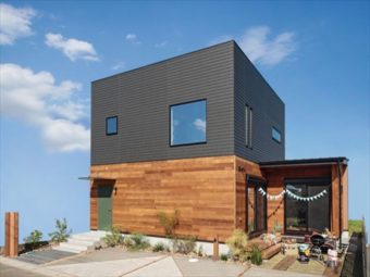 大磯　FREAK'S HOUSE